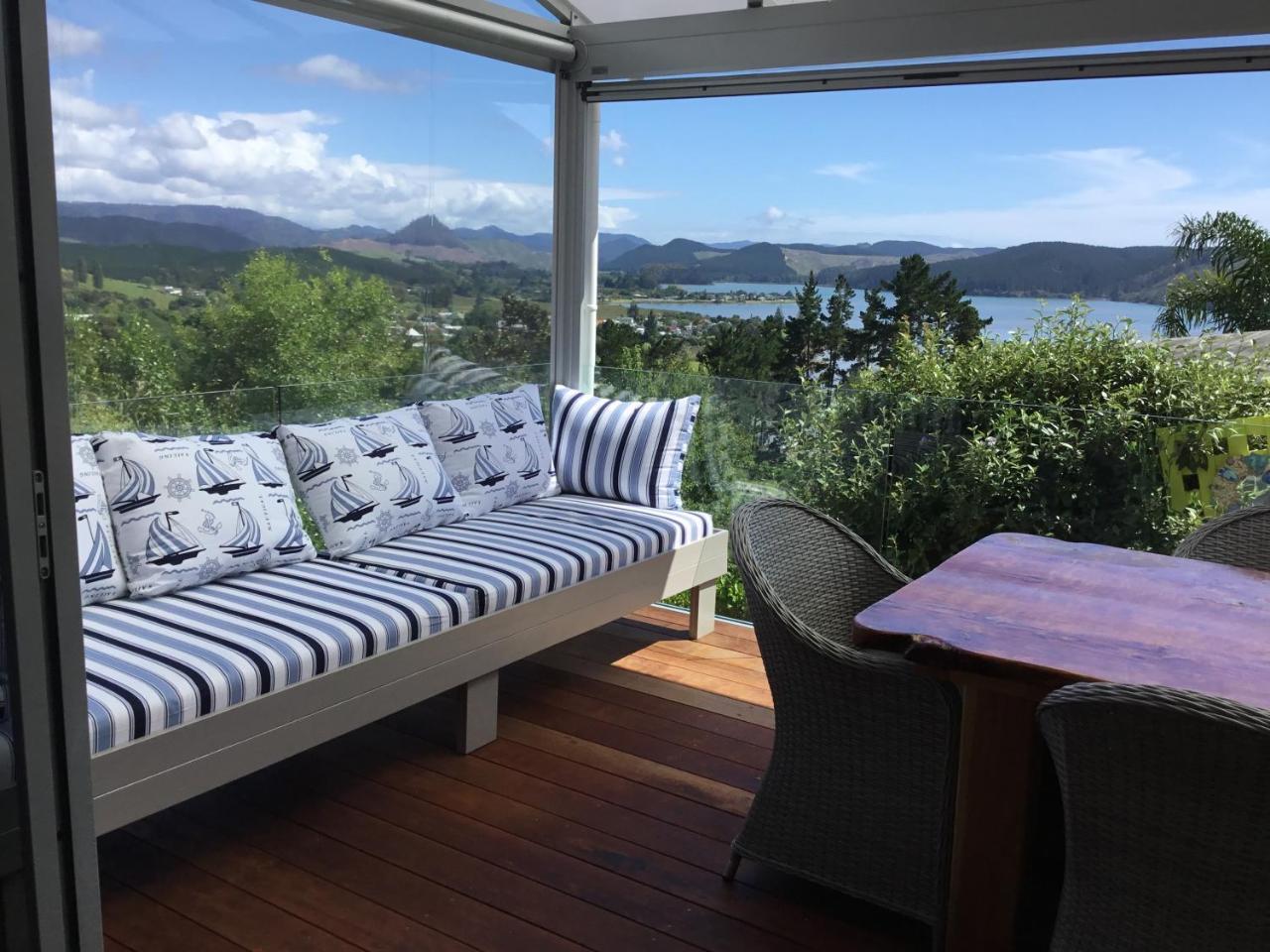 Stunning Views Bed, Breakfast & Health Retreat Bed & Breakfast Whangamata Bagian luar foto